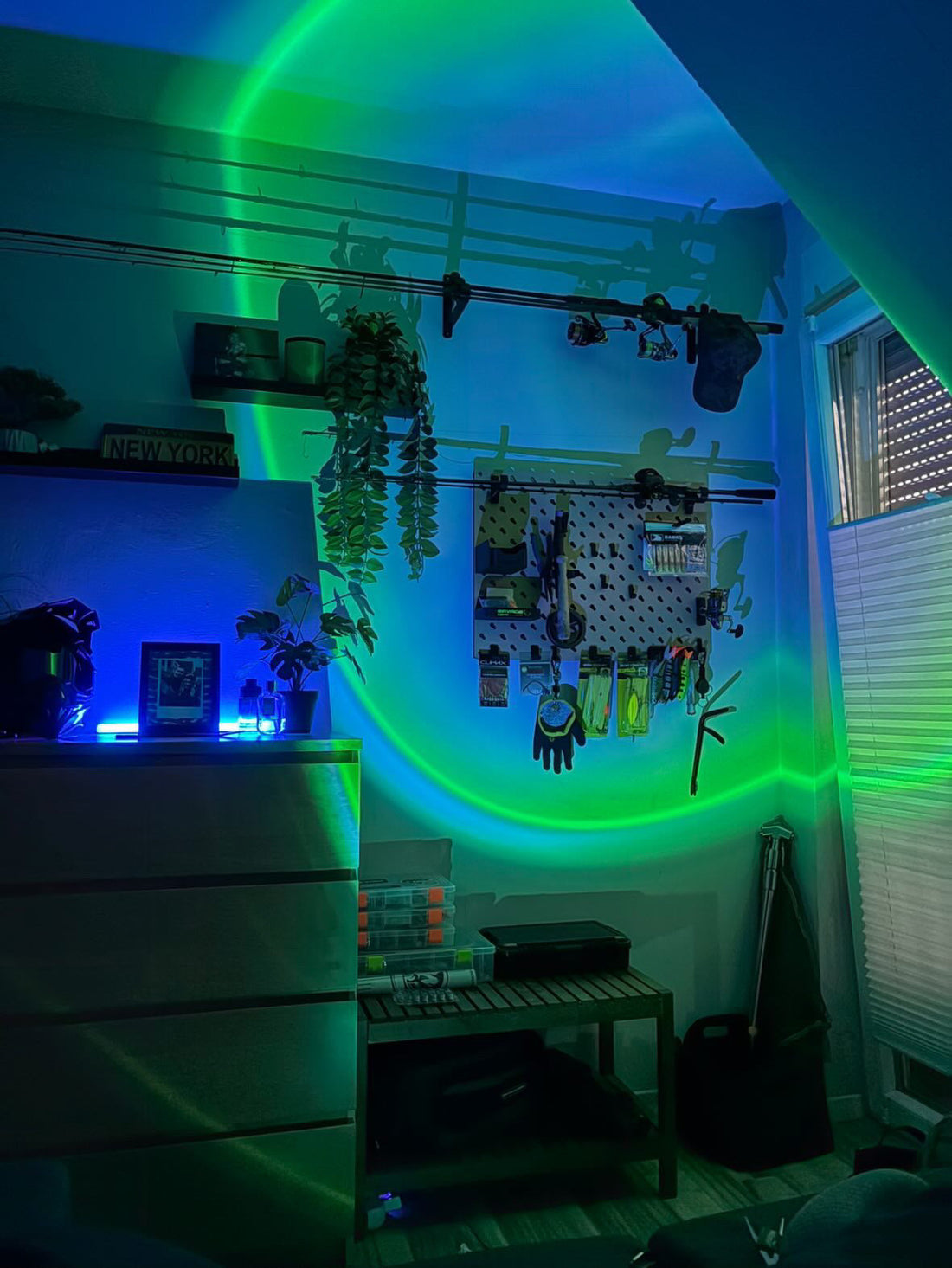 @hooked_by_till